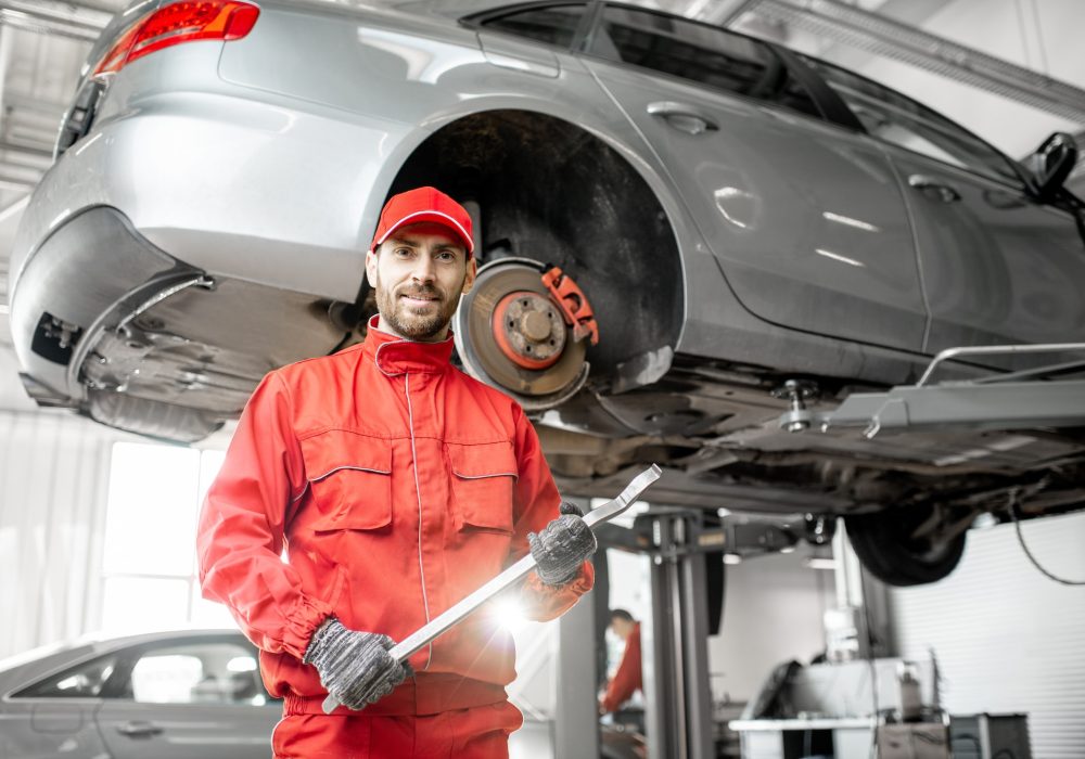 auto-mechanic-portrait.jpg